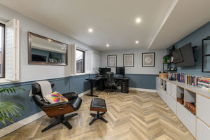 Photo 7- click for photo gallery